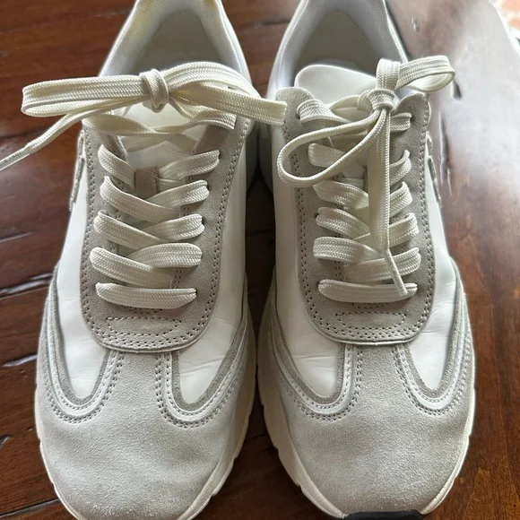 Tory Burch White and Light Gray Leather & Suede Platform Sneakers - Picture 7 of 8